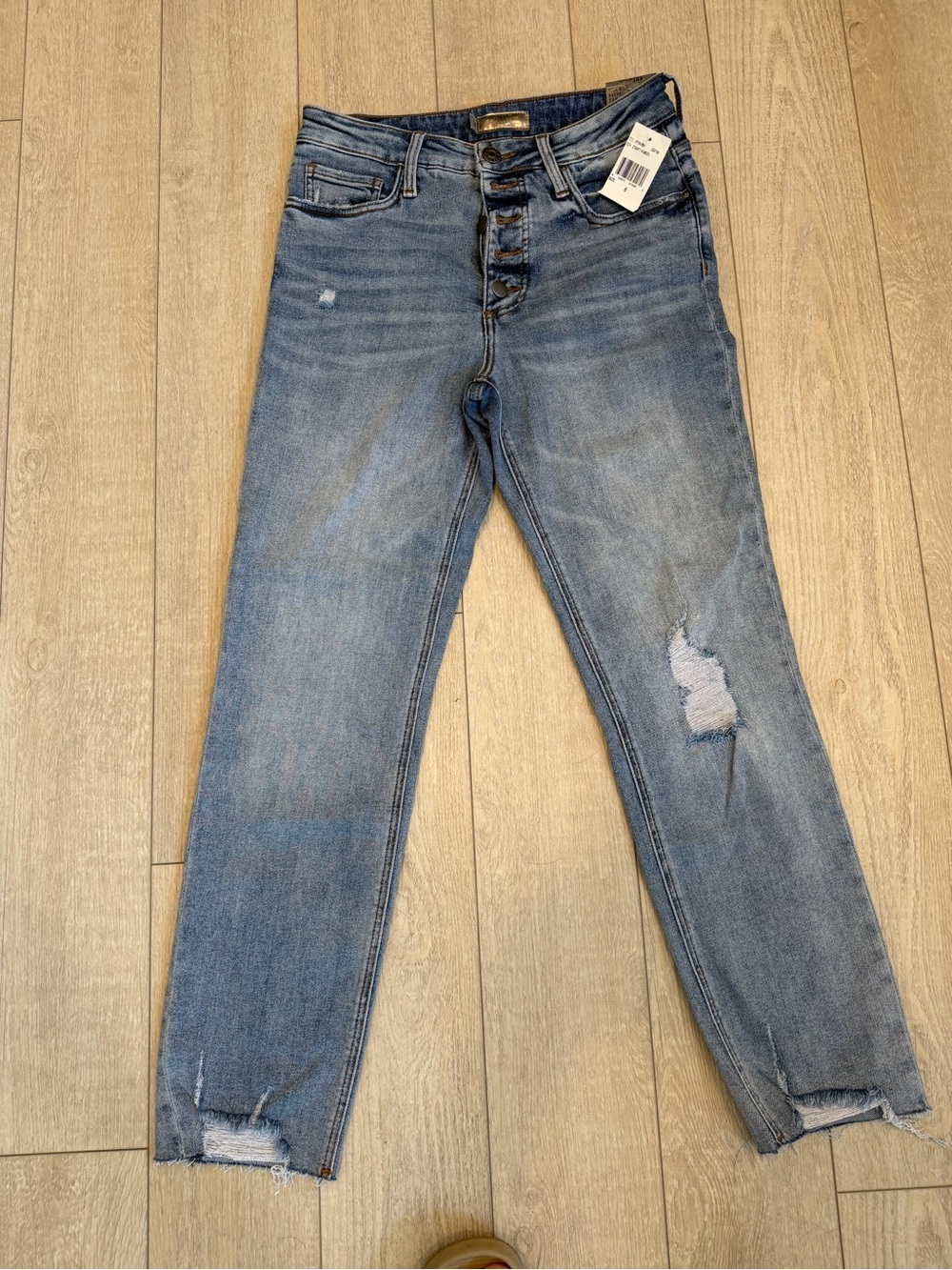 KUT from the Kloth High Rise Rachel Fab AB Mom Jeans — Size 6 - Picture 9 of 11